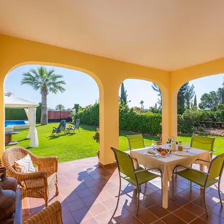 Casa De Noa * Seville
